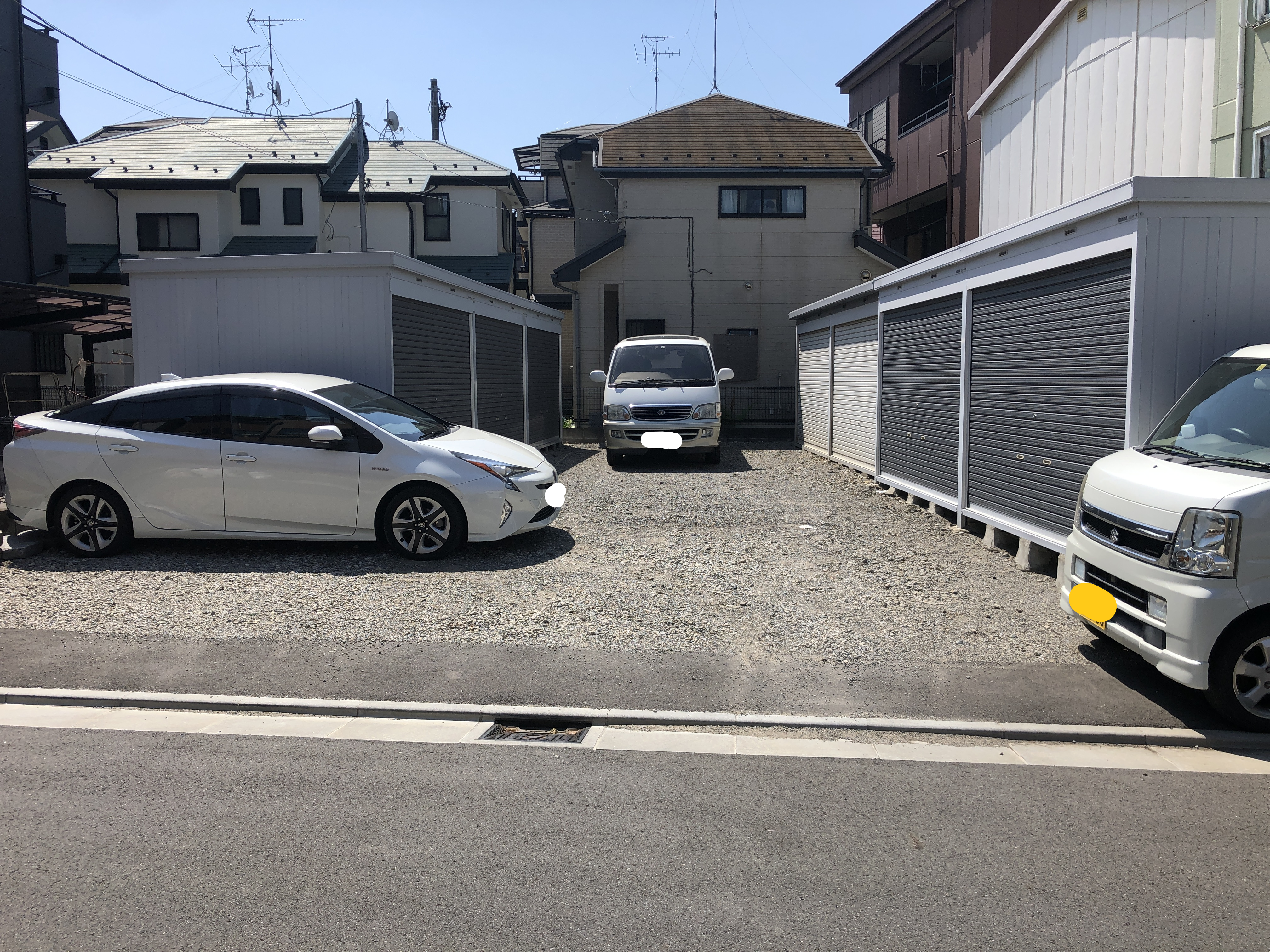 倉庫前のアスファルト舗装工事