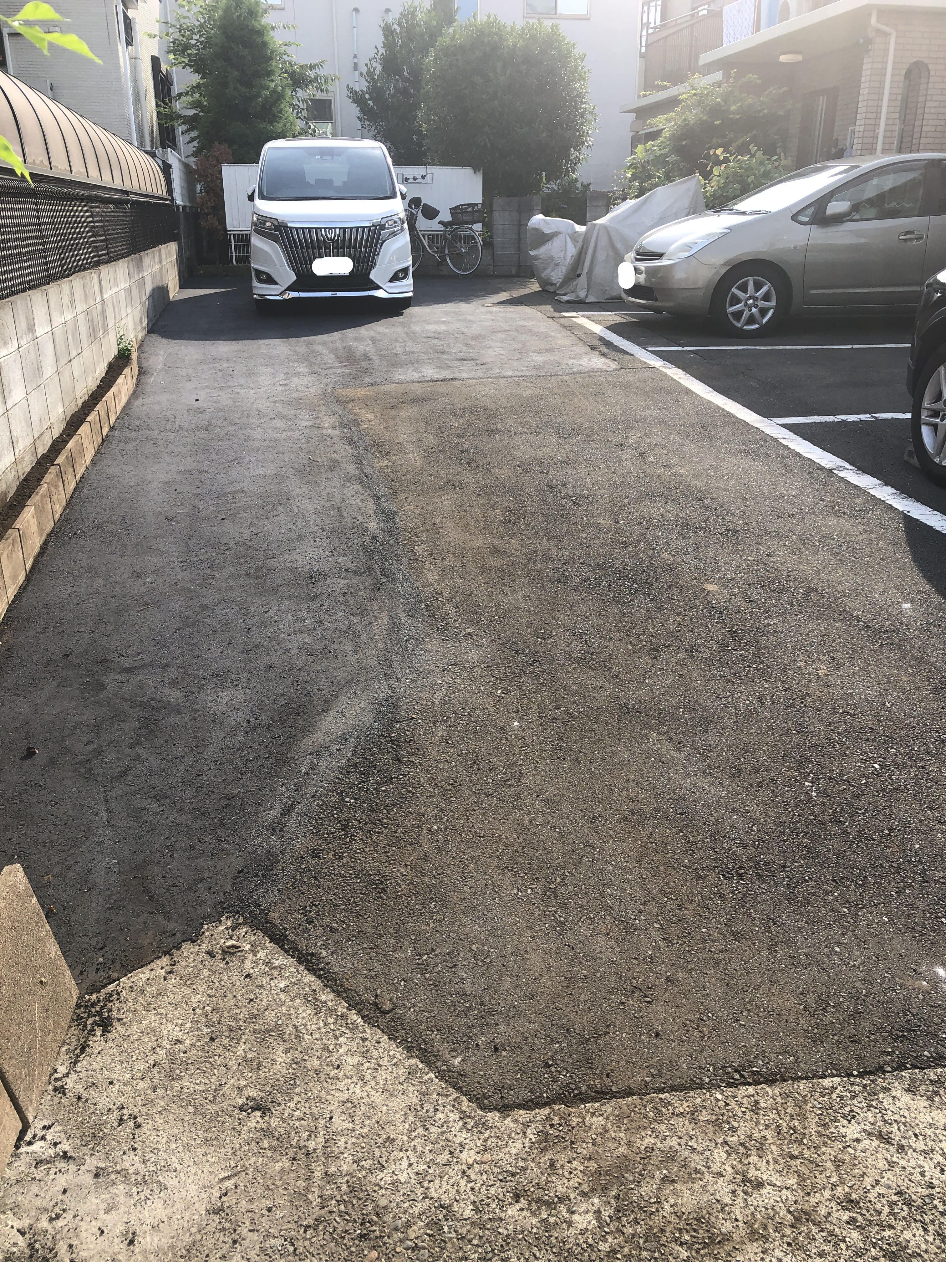 駐車場アスファルト舗装工事