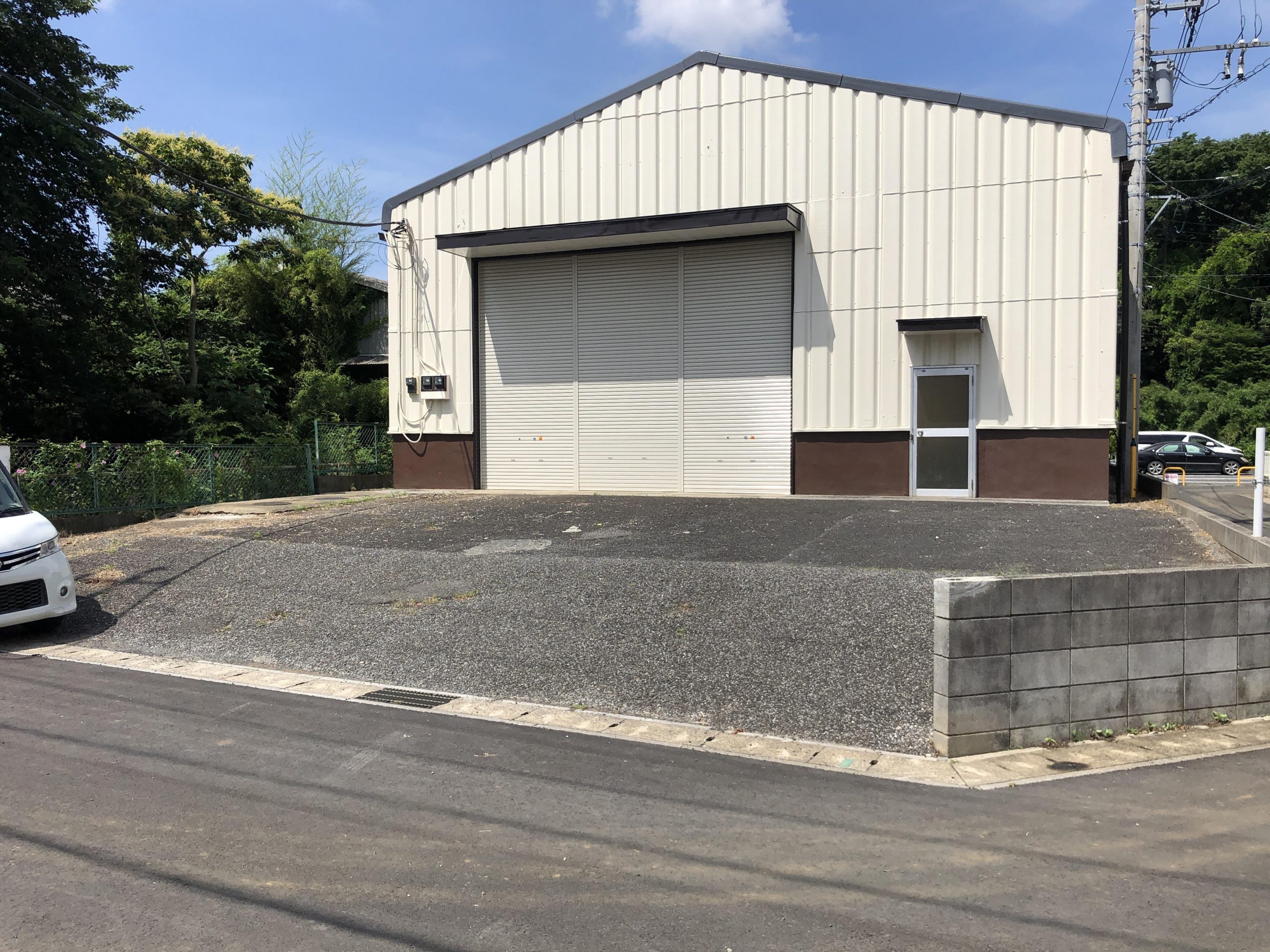 倉庫前勾配改修工事