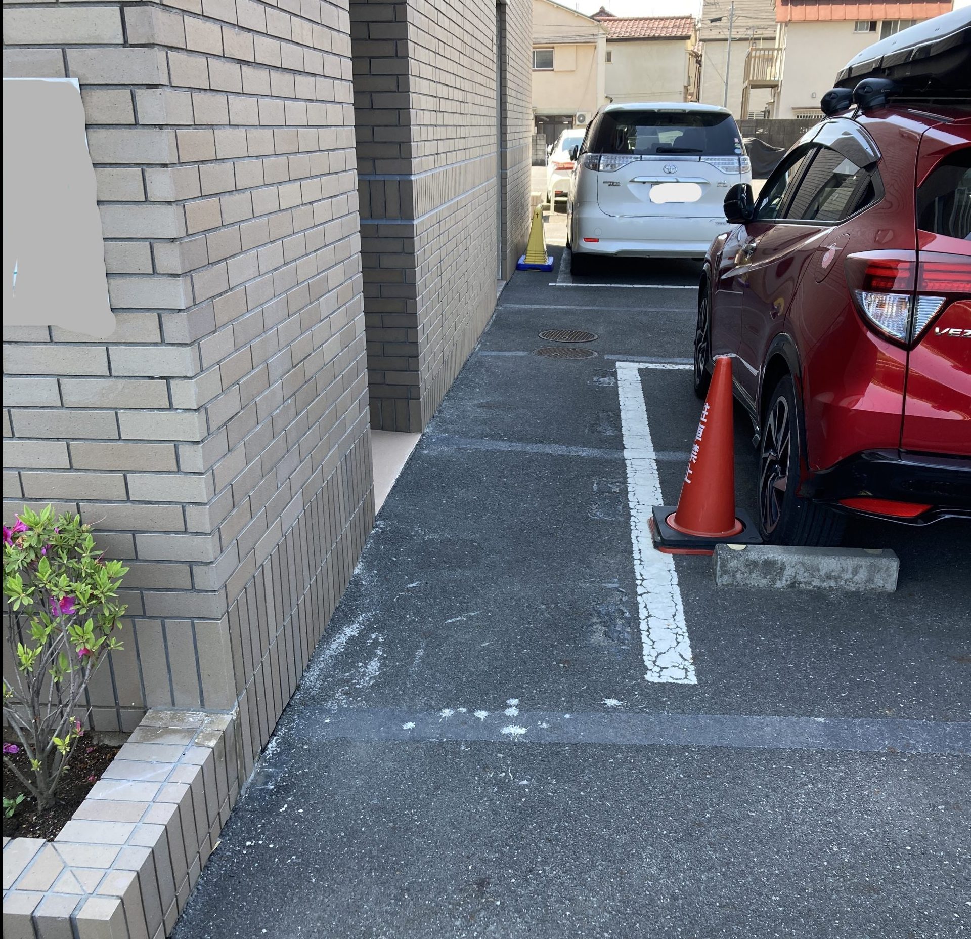 マンション敷地内補修工事